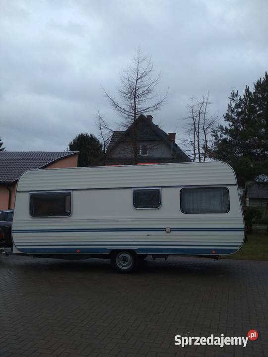 Duża przyczepa kempingowa Knaus na działkę Kempingowe Krasnystaw