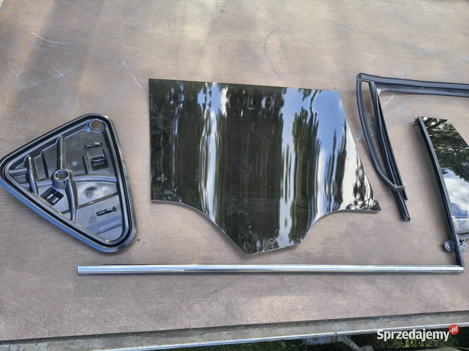 Dolna listwa drzwi VW Atlas przód L osprzęt Drzwi Koszęcin