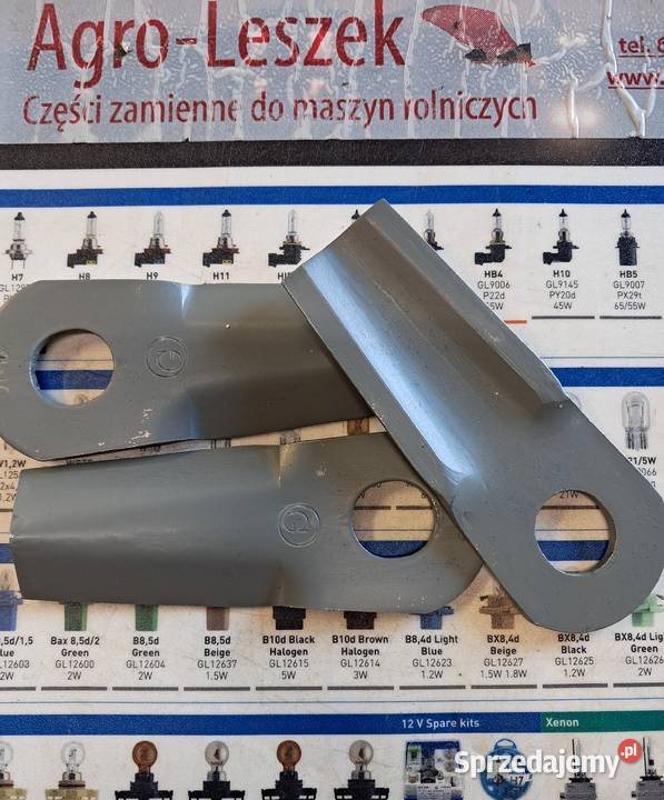 Nożyk kosiarki Taarup 128x50x4 205x228 56110300 nieuszkodzony