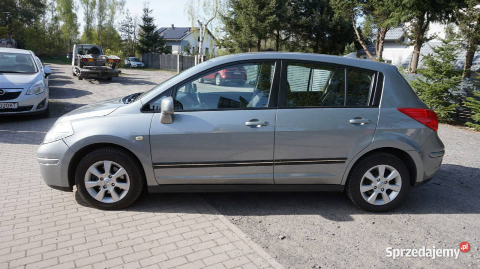 Nissan Tiida zarejestrowany ubezpieczony lubuskie Zielona Góra
