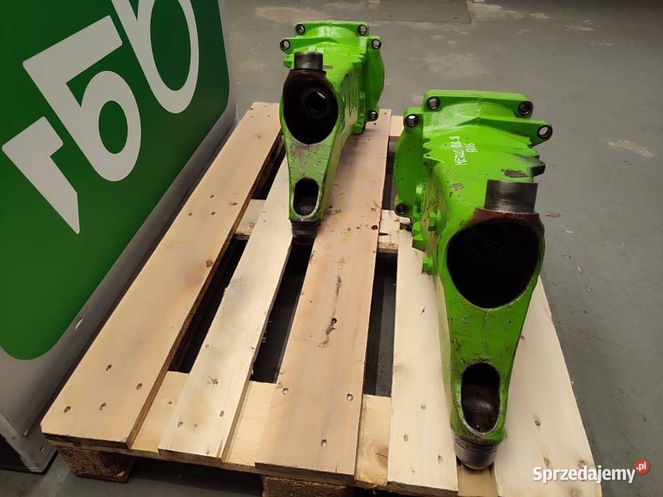 Obudowa półosi 045567 045568 MERLO P 28 8 PLUS Wilkowo