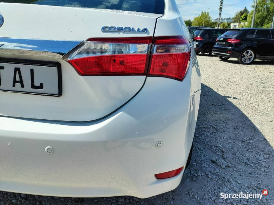 Toyota Corolla Zadbana Seria E16 2012 Bydgoszcz