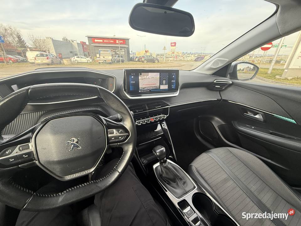 Peugeot 208 2020 Benzyna benzyna Krosno sprzedam