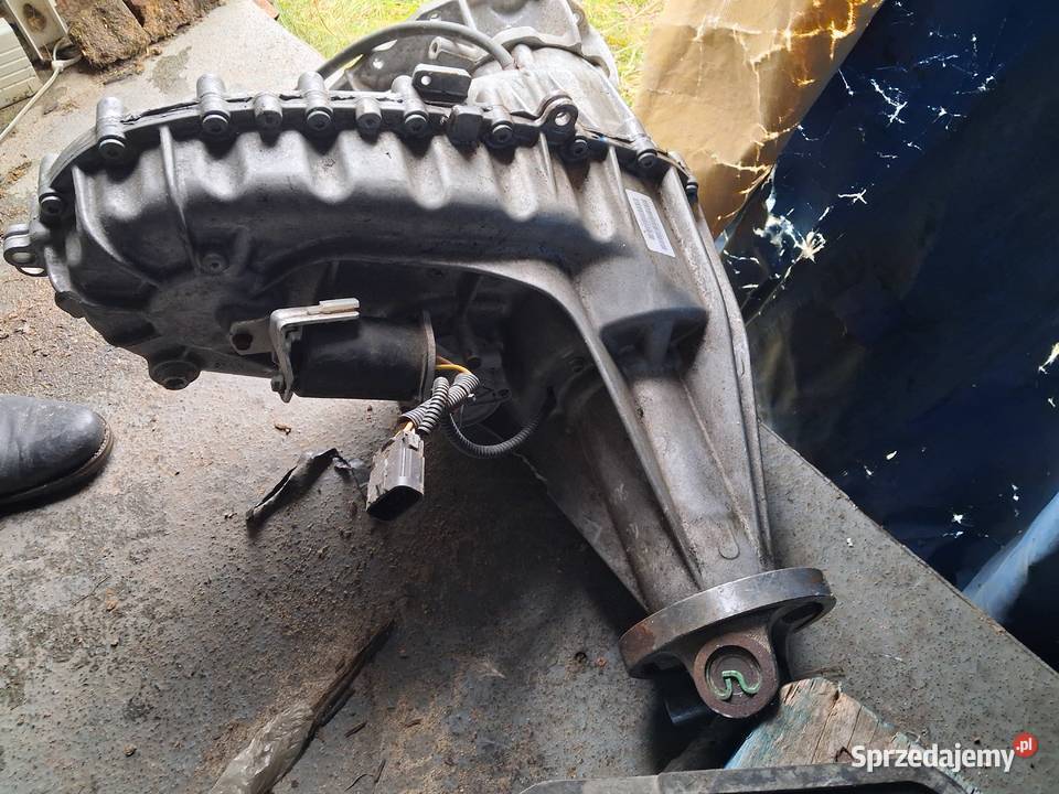 1318 RAM Reduktor skrzynia rozdz Dodge ra2500 osobowe Sierakowice