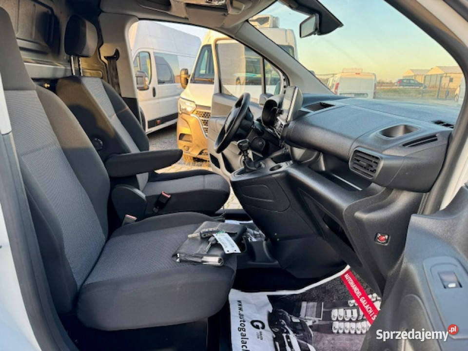 Toyota Proace City SALON KLIMA TRONIC TEMPOMAT centralny zamek Leszno