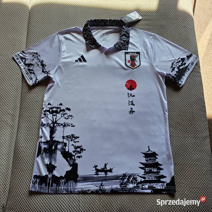 nowa z metką adidas koszulka piłkarska rozmiar M Rozmiar M Kraków