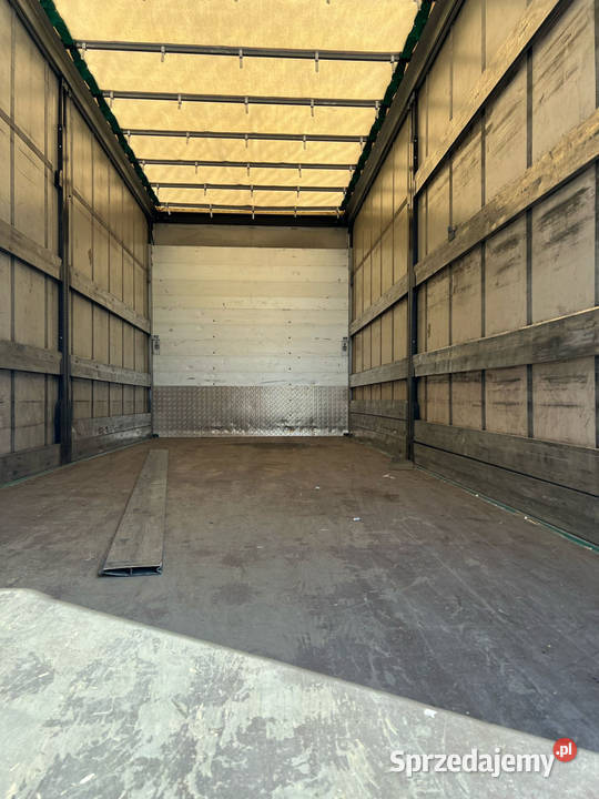 Firanka 18pal 3osiowy Volvo FH 420 Eur 6 z winda mazowieckie Warszawa