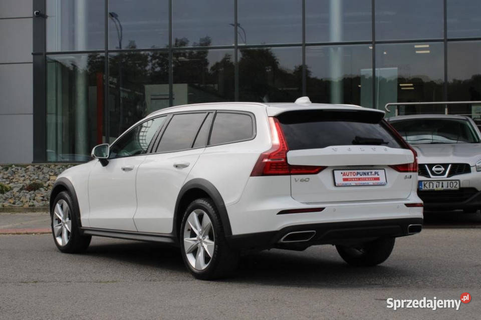 Volvo V60 Cross Country 2022r skóra hak pilot Kraków