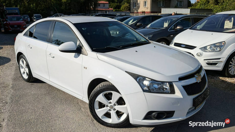 Chevrolet Cruze 17D130OPŁACONY Bezwypadkowy Navi biały Częstochowa