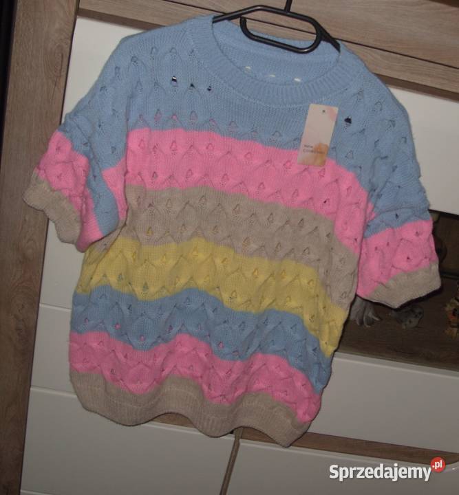 Multi kolorowy sweterek krótki rękaw ML Rawicz