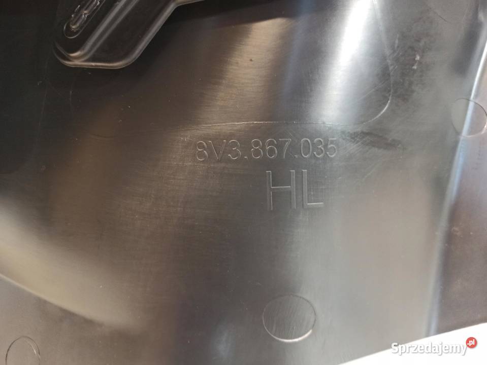 BOCZEK DRZWI LEWY TYŁ AUDI A3 8V 8V3867035 Tapicerki samochodowe