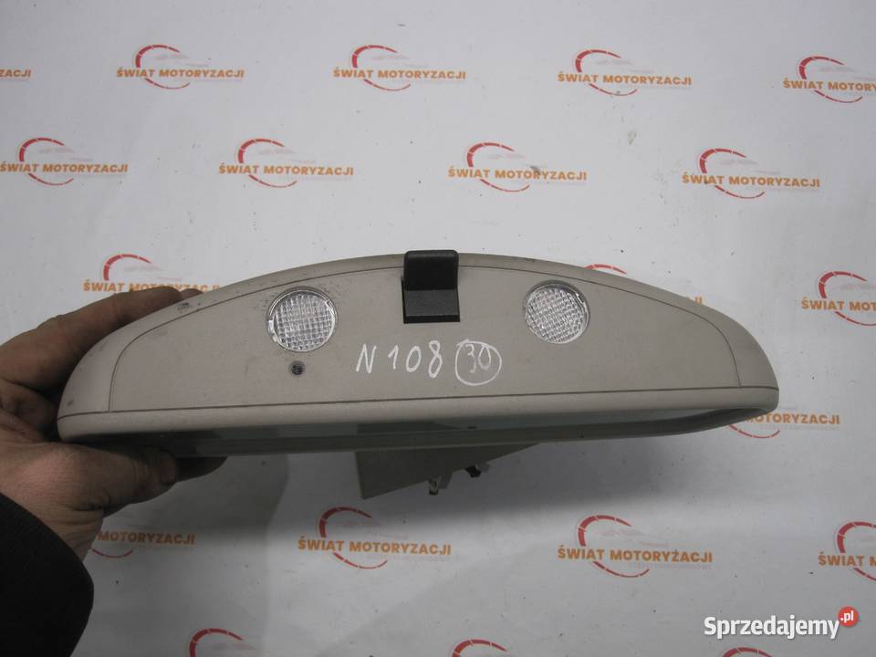 MERCEDES C KLASA S204 W204 10r lusterko