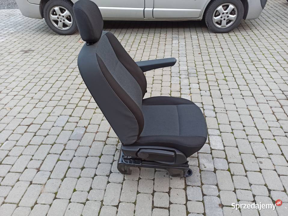 RENAULT MASTER III 3 Fotel pasażera stelaż 2023r dolnośląskie Bolesławiec sprzedam