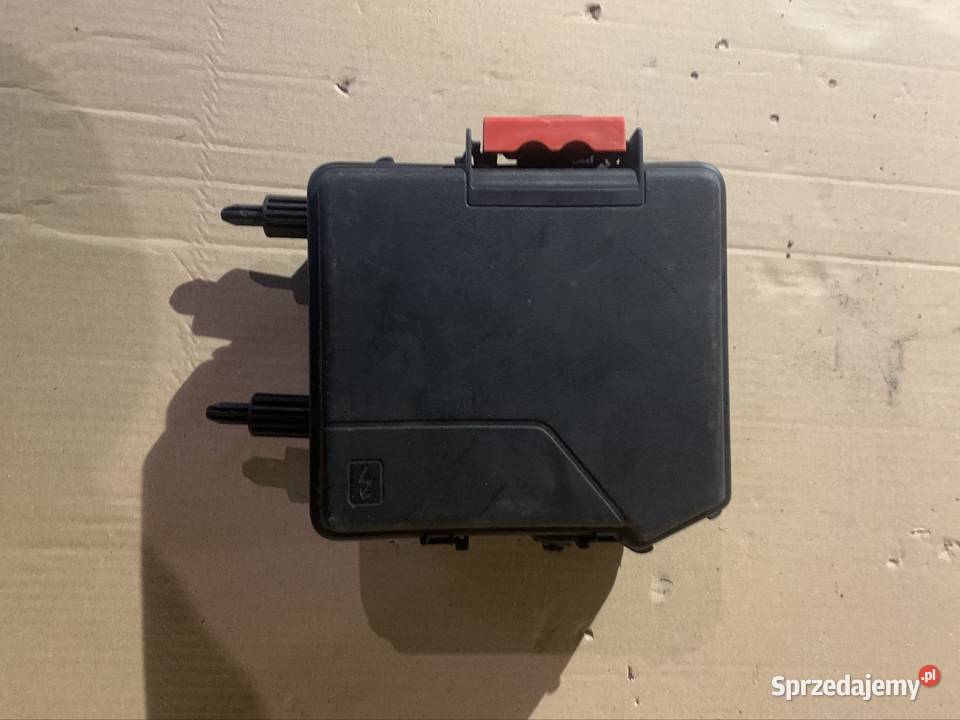 284B10001R obudowa skrzynki bezpieczników Szczecin