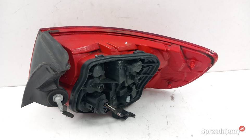 AUDI A3 8P LIFT SPORTBACK LAMPA TYŁ LEWA 5D Zbierkowo