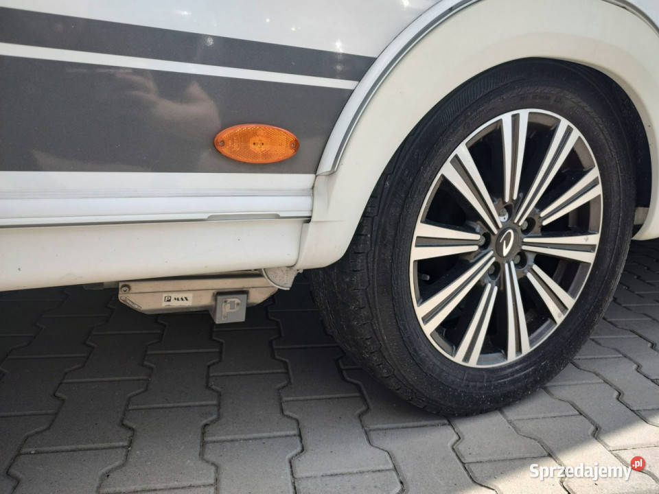 przyczepy kempingowe Dethleffs Aero 500 QSK ręki