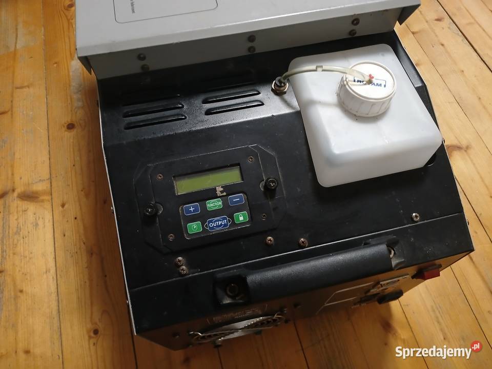 Wytwornica ciężkiego dymu Eurolite nb150 Czersk