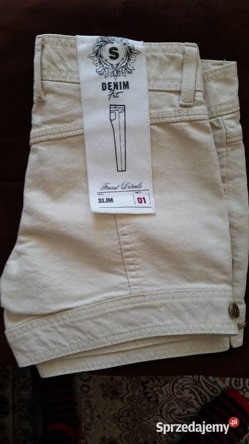 Krotkie spodenki damskie SISLEY Rozmiar 38 Puławy