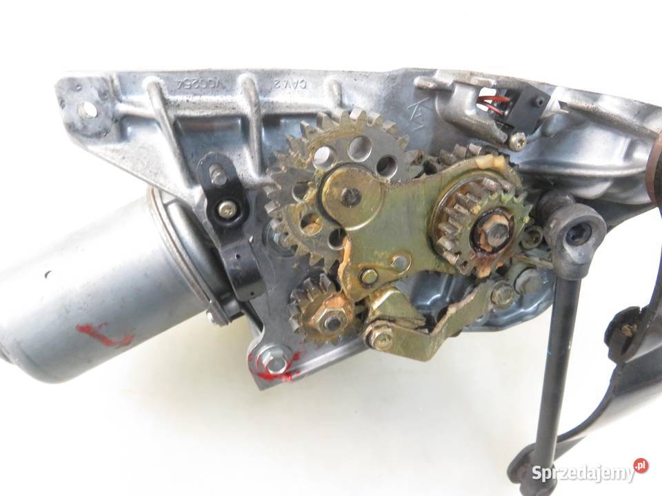 SILNICZEK WYCIERACZKI TYŁ CHRYSLER VOYAGER IV