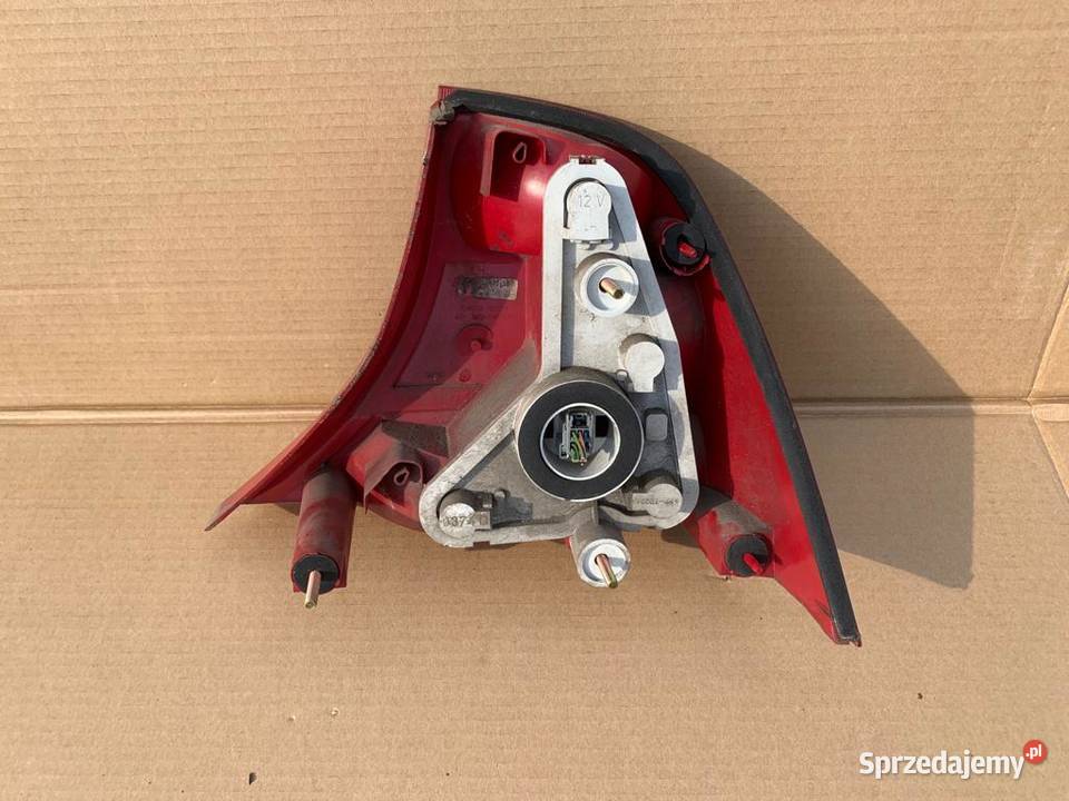 Lampa tył lewy Ford Focus mk1 lift sedan Szczecin sprzedam