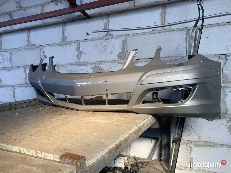 Zderzak przód MERCEDES E KLASA W211 LIFT Pozostałe Rakoniewice