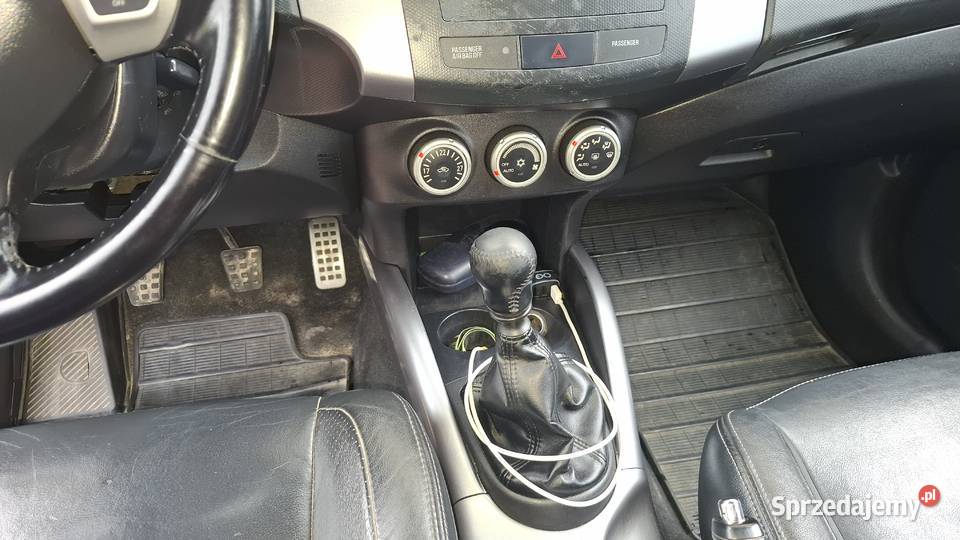 Mitsubishi Outlander 1698cm3 małopolskie Nowy Sącz