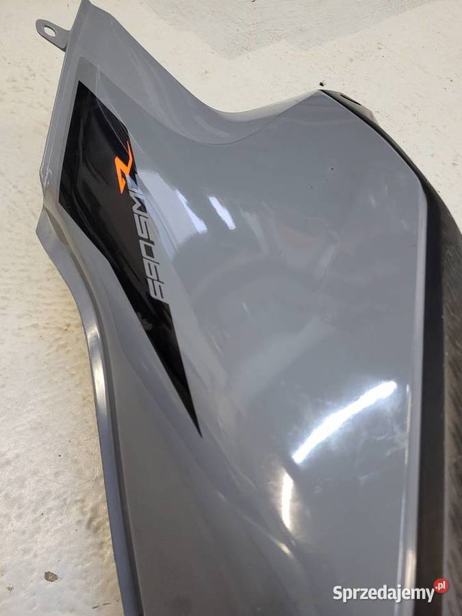 KTM 690 R SMC ENDURO owiewka zadupek bok plastik