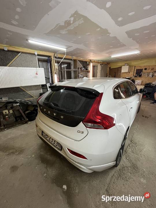 Volvo V40 d3 20 diesel 150 4/5 Wadowice sprzedam