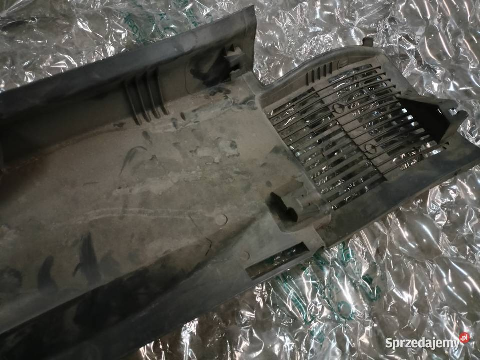 Opel Corsa D zaślepka osłona bagażnika 13215808 łódzkie Czechy