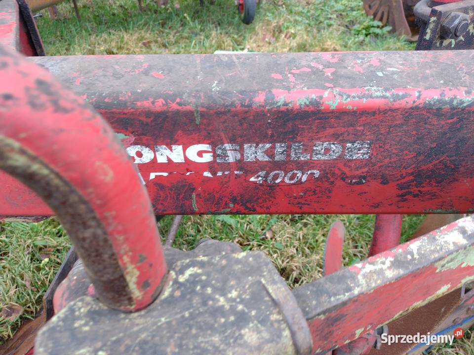 Pług 4skibowy kongskilde variant obrotowy