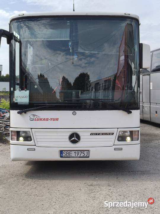 Sprzedam zamienię dwa autobusy Mercedes tourismo nieuszkodzony Będzin