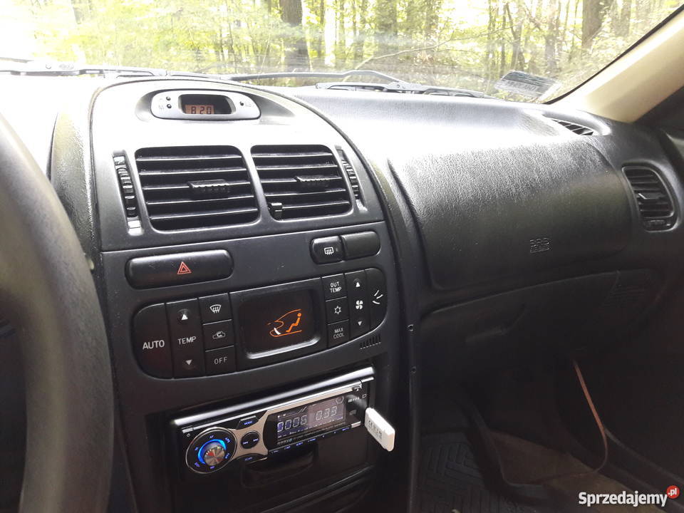 Mitsubishi Carisma 18Gdi Jasne Wnętrze Car audio ABS Wąbrzeźno sprzedam