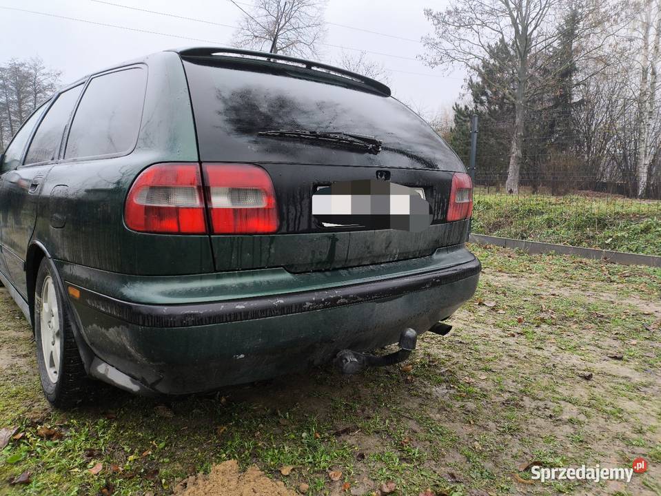 VOLVO V40 19 T4 200 BenzynaGaz