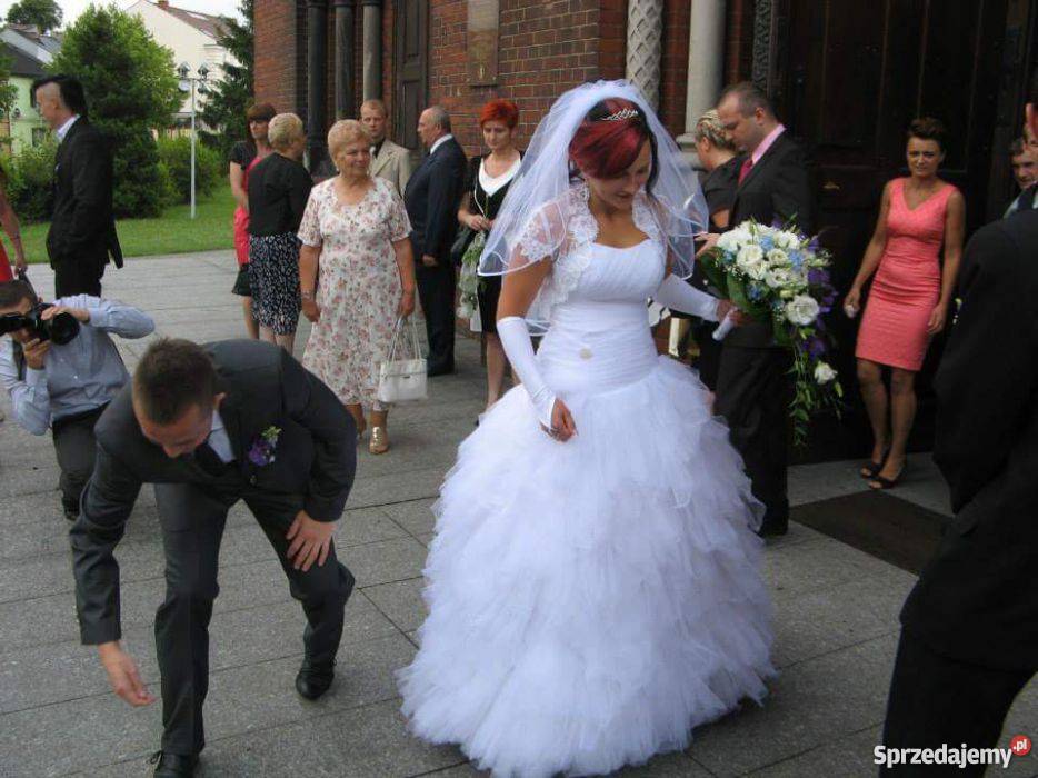 Suknia ślubna rozmiar SM sznurowana Czeladź