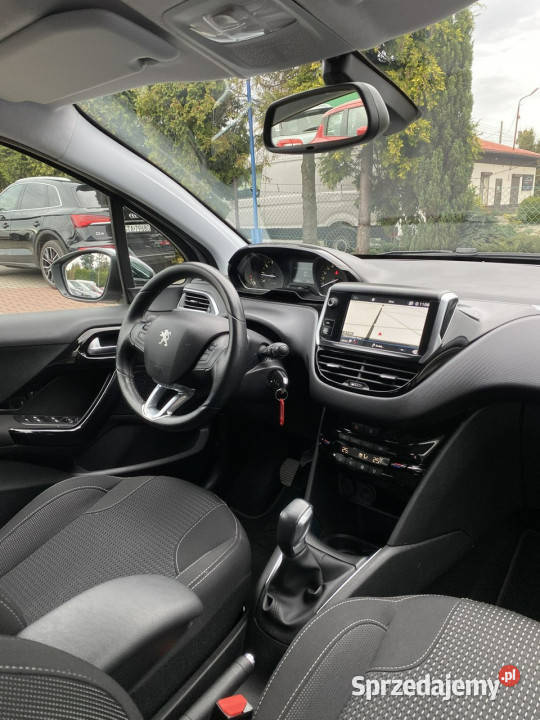 Peugeot 208 Rezerwacja I 20122019 światła do jazdy dziennej