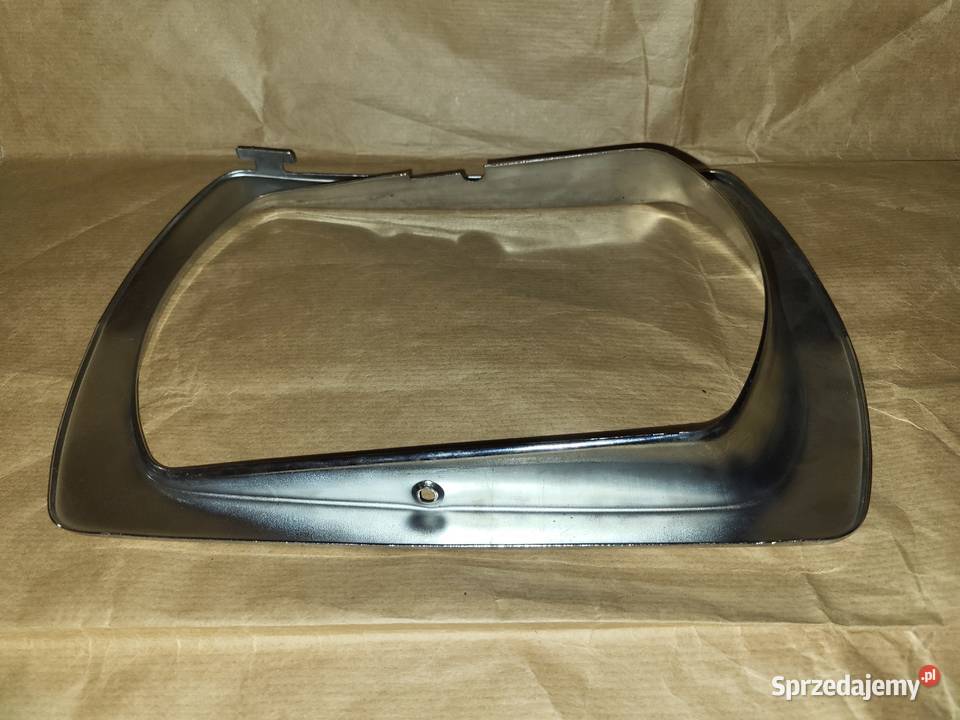 Wartburg 353 Nowa ramka reflektora lampy Piaseczno
