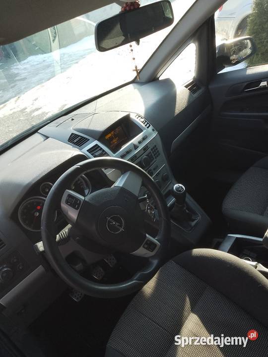 Opel Zafira b 2008 18 LPG klima hak hak małopolskie Sieciechowice