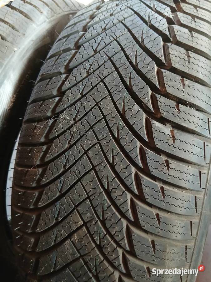 Opony Minerva zimowe 1956015 15cale