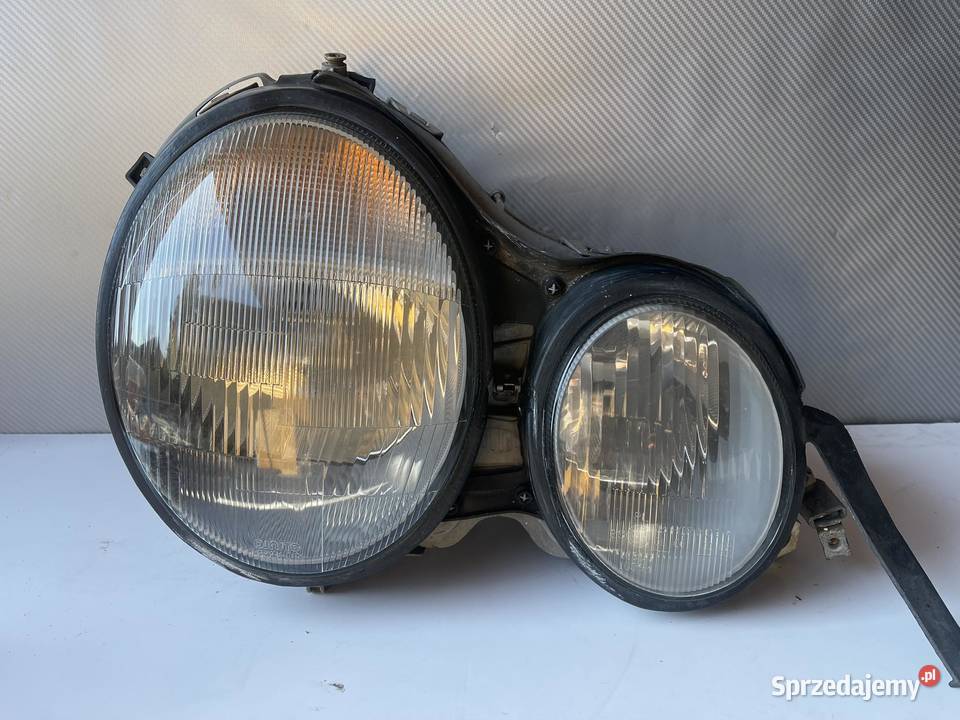 MERCEDES W210 PRAWA LAMPA PRZÓD Ostroróg
