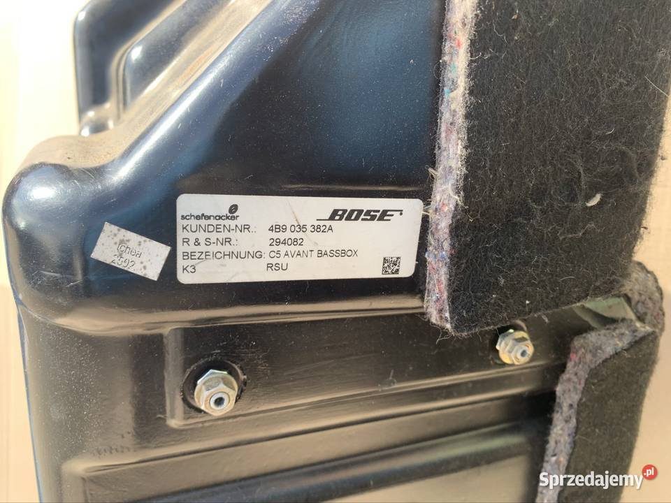 4B9035382 subwoofer bose avant bassbox audi Szczecin