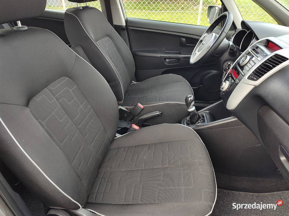 KIA VENGA 14 BENZYNA