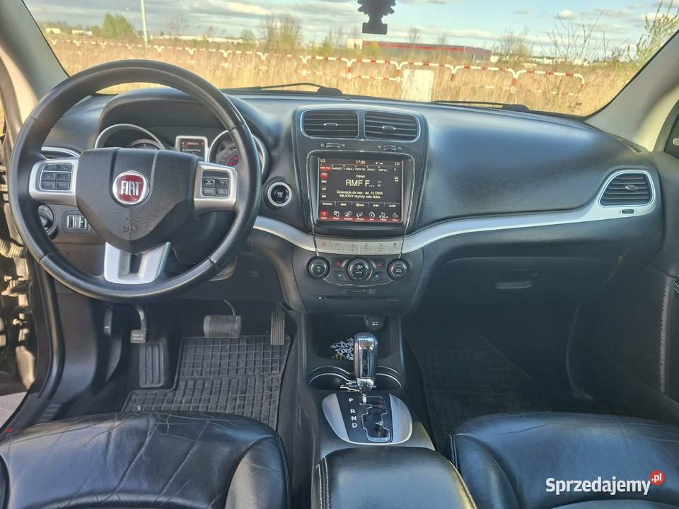 Fiat Freemont Black Code lakier metallic