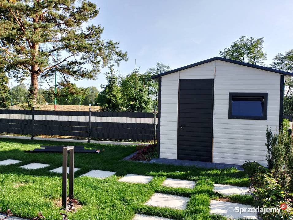 Mały Biały Garaż Blaszany Na narzędzia Garaże Grudziądz