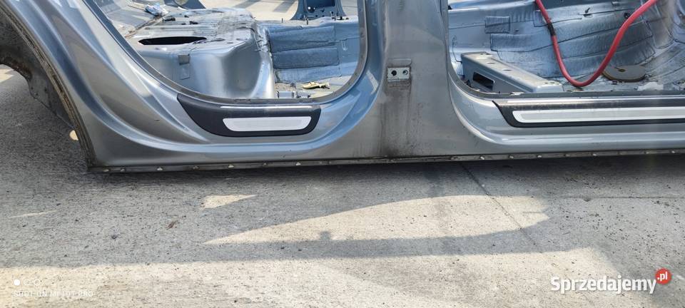 ĆWIARTKA PRÓG BOK PRAWA STRONA AUDI Q5 8R LY7G Przystajń
