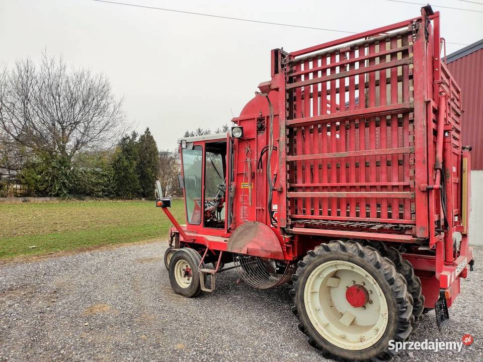 kombajn buraczany marka Arbos Piacenza SB 1200 Katowice