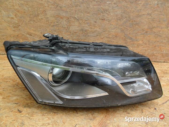 AUDI Q5 LAMPA REFLEKTOR XENON PRAWY osobowe Nowy Tomyśl
