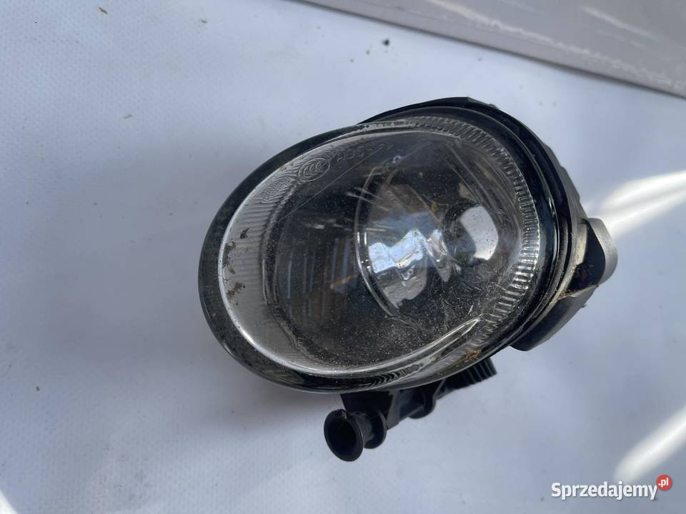 AUDI A4 B8 LEWY HALOGEN lewe Lampy przednie Ostroróg