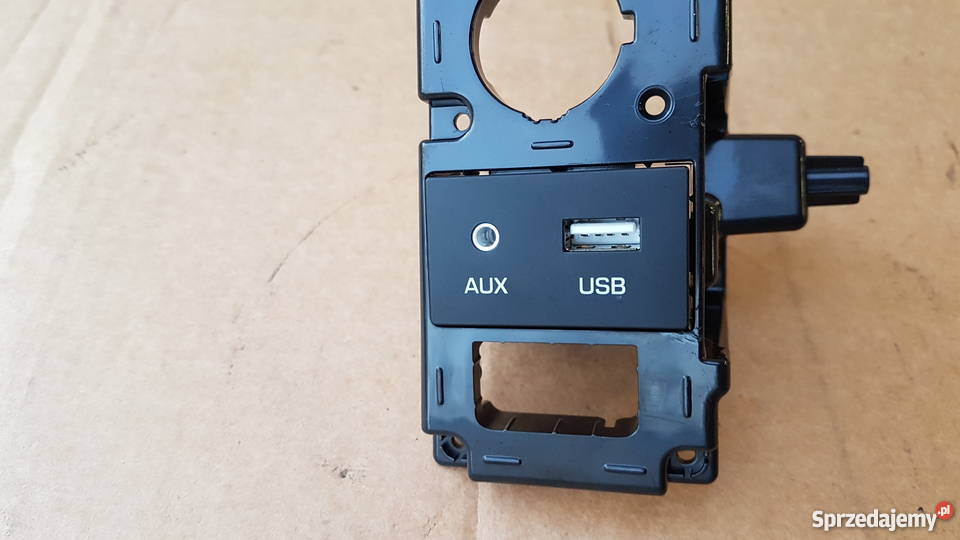 Hyundai i30 III PDE gniazdo elektryczne USB AUX Legnica