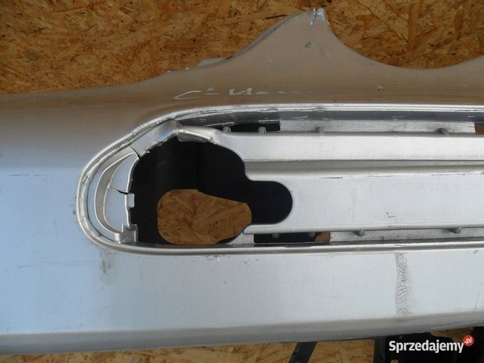 Mercedes CKlasse W203 2004 2005 2006 zderzak