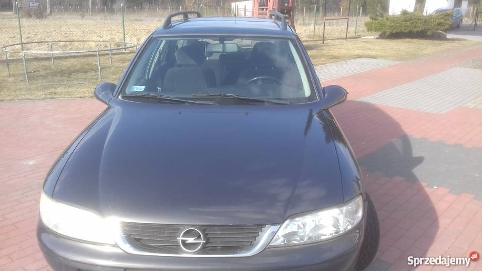 Opel Vectra B uszkodzony silnik 4/5 Krytno